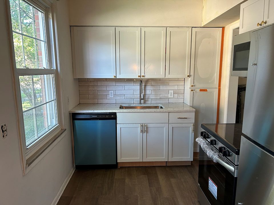 1st image of 3255 Warrensville Center Rd #11261600