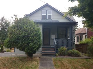 3231 41st Ave SW, Seattle, WA 98116