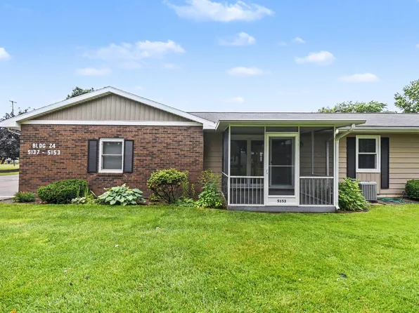 5153 Southglow Ct SE, Kentwood, MI 49508