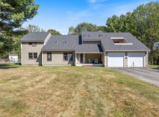 67 Field Road, Falmouth, ME 04105