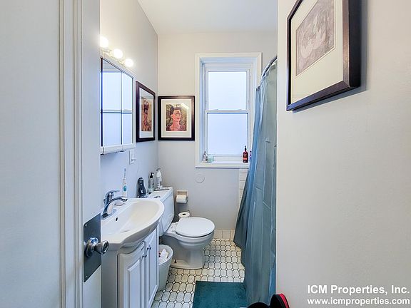 4th image of 3710 N Sheffield Ave #3A