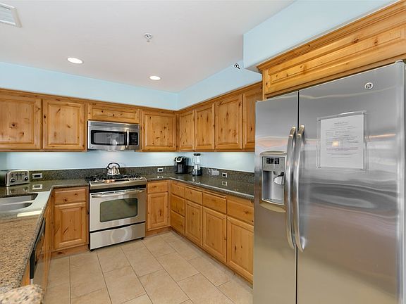 4th image of 4151 Mission Blvd Unit 202
