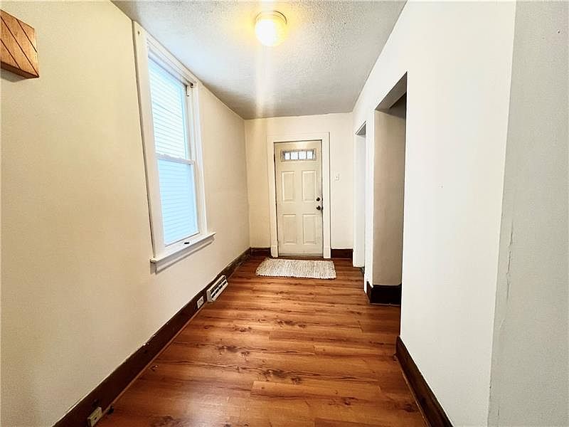 1105 Washington Ave, Monaca, PA 15061 Zillow