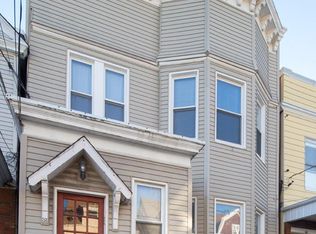 311 21st St, Union City, NJ 07087