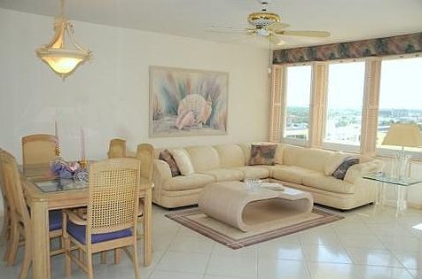 4th image of 3233 NE 34th St APT 1117