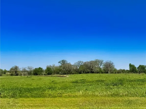 10068 Panther Creek Rd, Iola, TX 77861