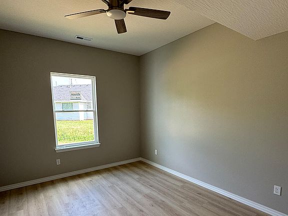 4th image of 1133 E Habersham Street