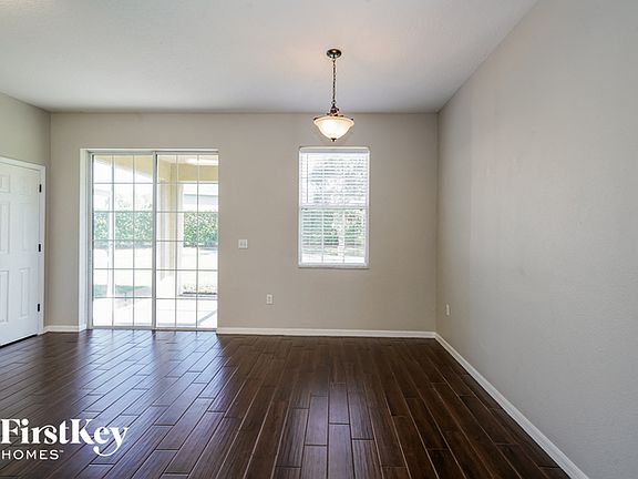 4th image of 6876 Lake Eaglebrooke Dr
