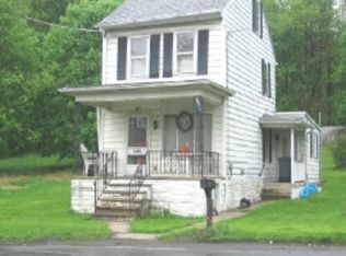 327 Mount Olive Blvd, Shenandoah, PA 17976