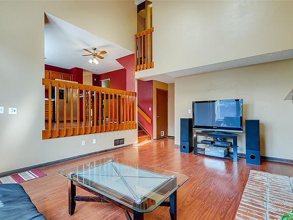 5th image of 4361 Malaya St