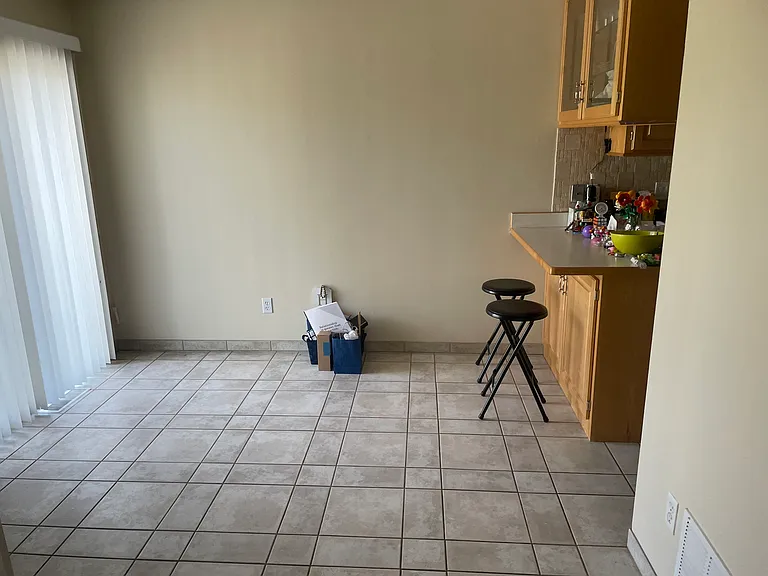 9519 Hartford Cir — Photo 4
