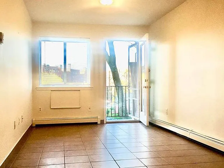 84-19 Lander St #2B — Photo 14