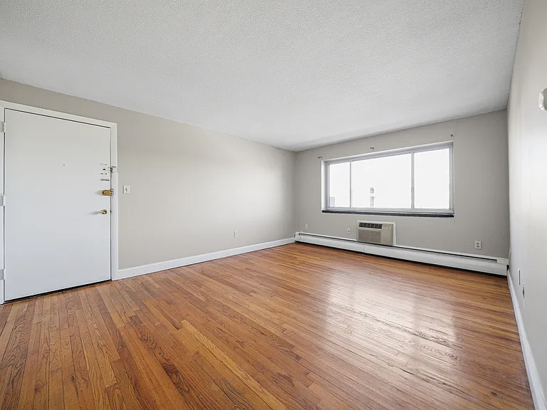 239 Kelton St #41 — Photo 9