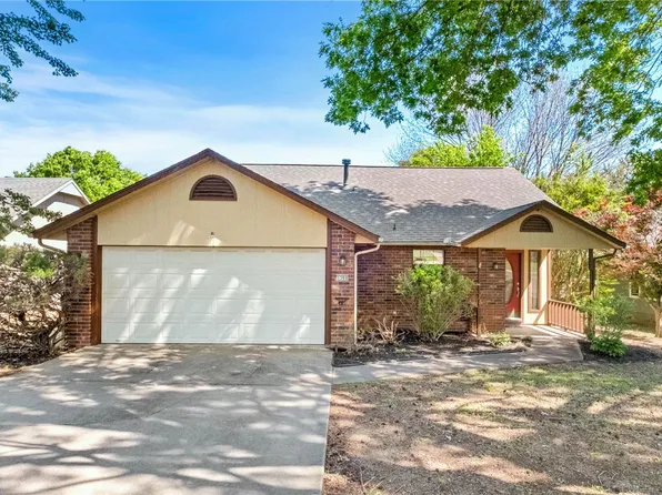 1398 E Amber Dr, Fayetteville, AR 72703