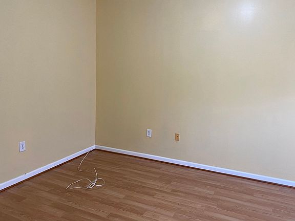 4th image of 2126 W Baltimore St