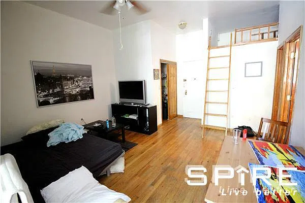 Rented by Spire Group | media 35