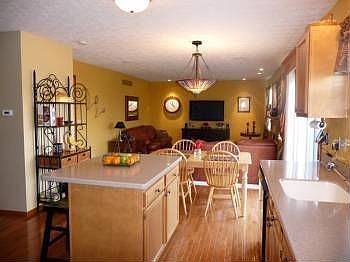 5th image of 6168 Glennbury Ct