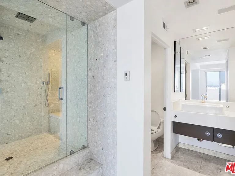 7250 Franklin Ave #1207 — Photo 33