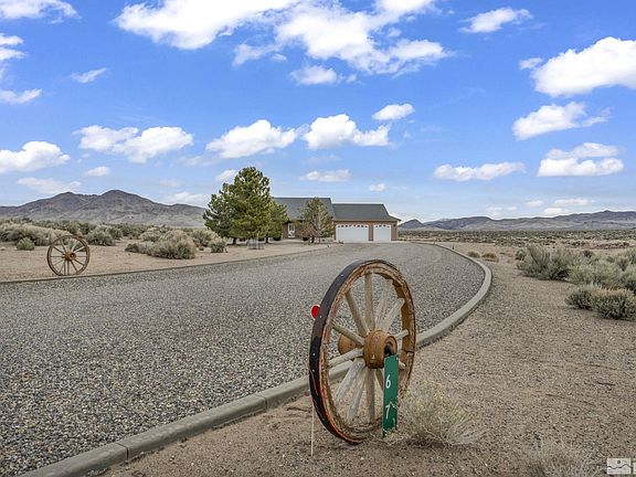 4th image of 67 Desert View Dr