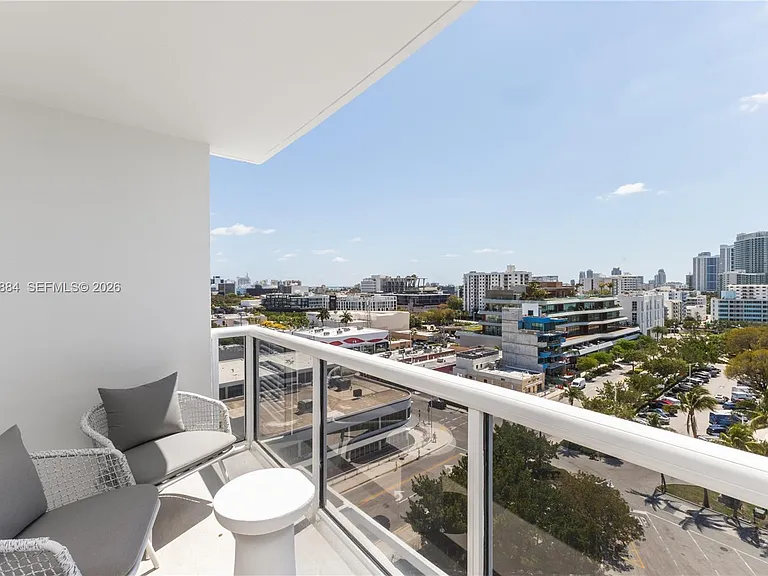 1800 Sunset Harbour Dr #1102/4 — Photo 38
