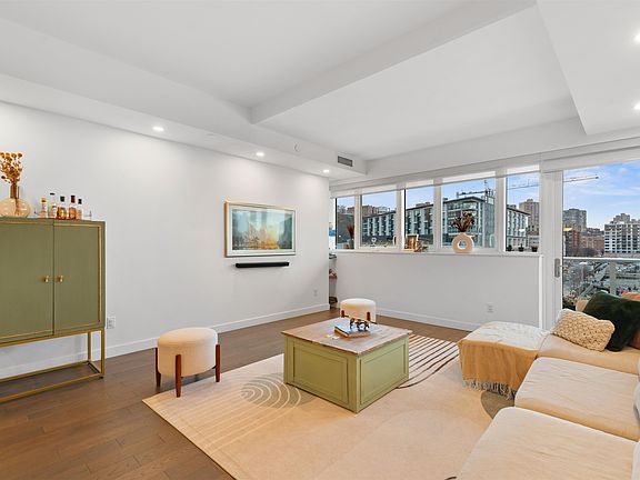 5th image of 800 Avenue At Port Imperial #502