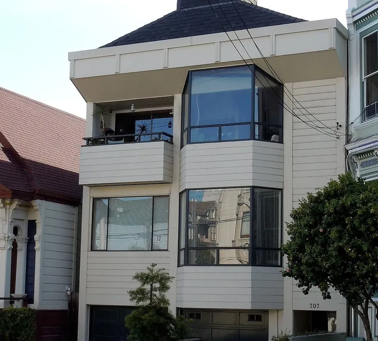 2 bed, 1600 sqft, $6,950 — Photo 1
