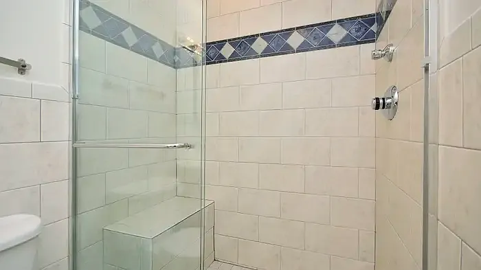 710 Oakton St #306 — Photo 10