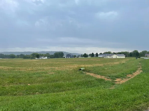 Clayton Mills Cir, South Salem, OH 45681