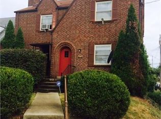800 Kanawha Blvd W #4, Charleston, WV 25302