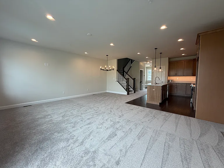 436 Reagans Ln — Photo 37