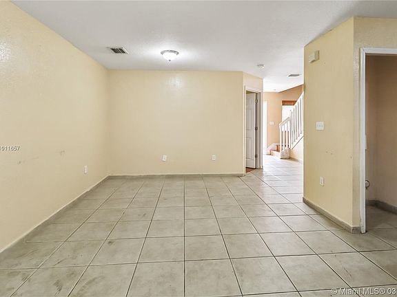 3rd image of 11486 NW 94th Pl #2