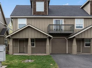 1407 NE Lucinda Ct APT 1, Bend, OR 97701