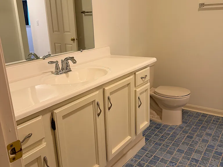 2115 Wexford Rd — Photo 21