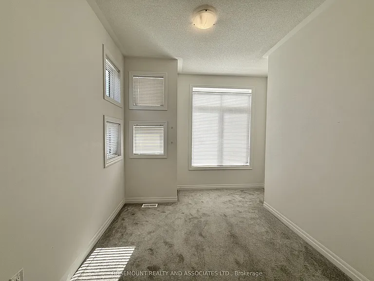 168 William Booth Ave — Photo 18