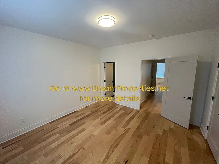 1512 Yarra St — Photo 9