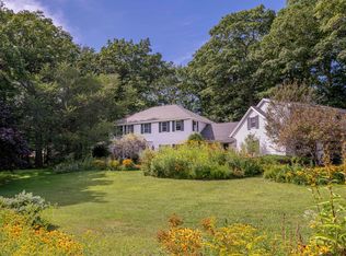 15 Cranbrook Dr, Cape Elizabeth, ME 04107