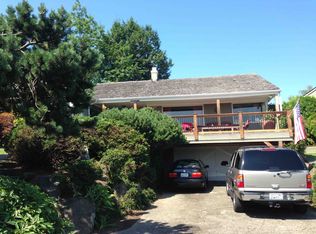 8047 Crest Dr NE, Seattle, WA 98115