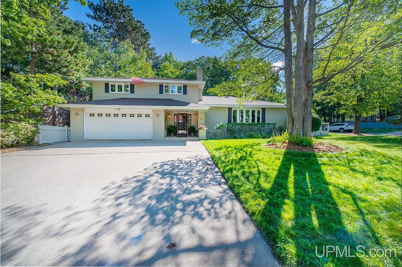 54 Elder Dr, Marquette, MI 49855 Zillow