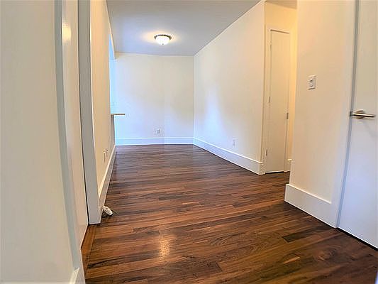 1st image of 455 Hudson St #84