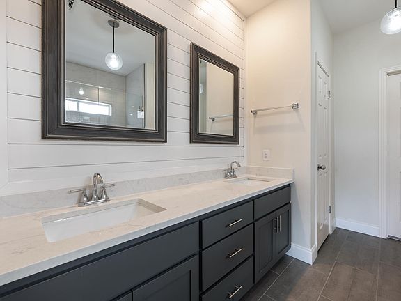en suite