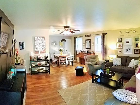 2nd image of 243 E Park Ave