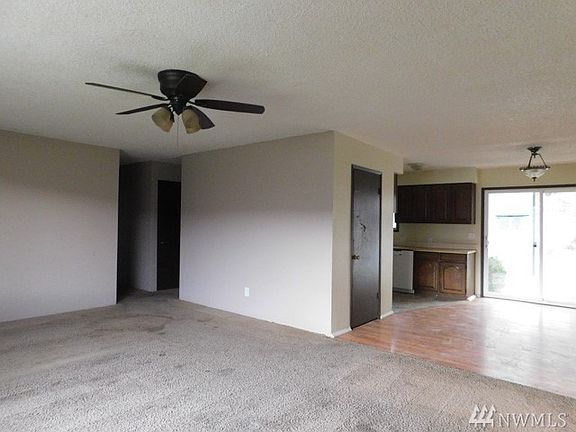 4th image of 57 Riverview Dr