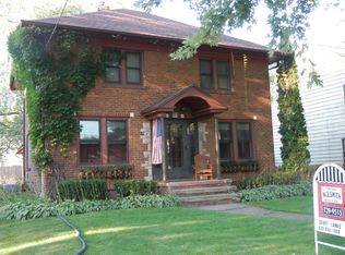 1200 W Oklahoma St, Appleton, WI 54914