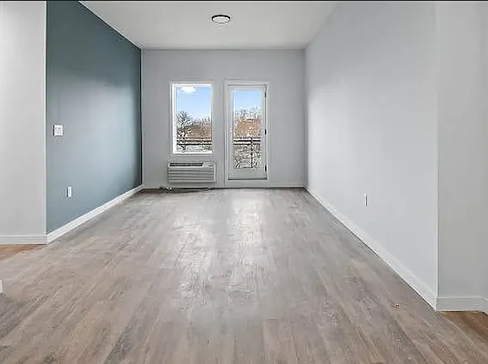 Rented by Elmekies Equities | media 13