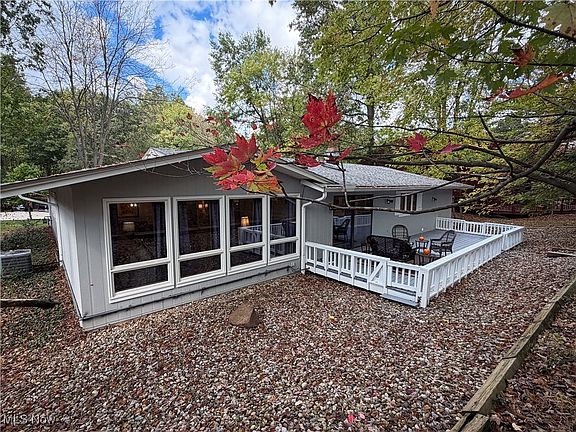 4th image of 11179 Fawn Meadow Ln