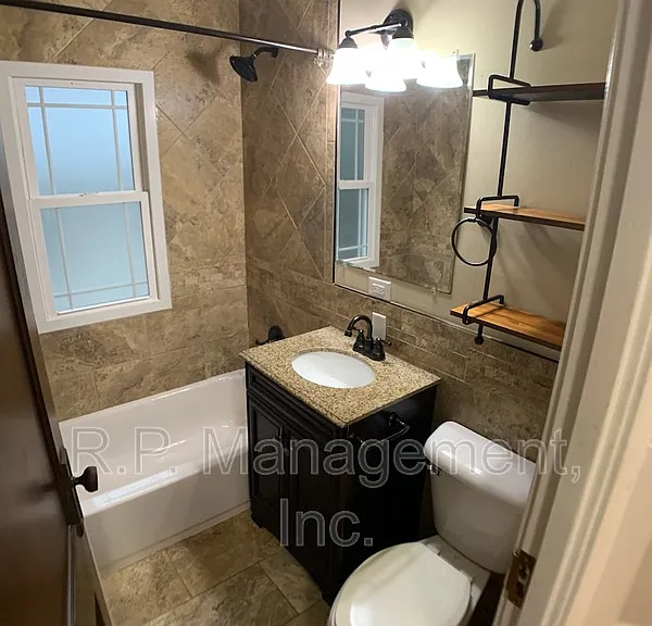 1150 Central Ave W #2 — Photo 10