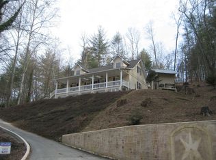 276 Taylors Chapel Rd, Rabun Gap, GA 30568