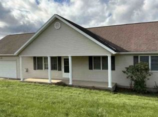 124 Hollie Dr, Triadelphia, WV 26059