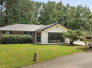 702 Davenport Ave, Bogalusa, LA 70427
