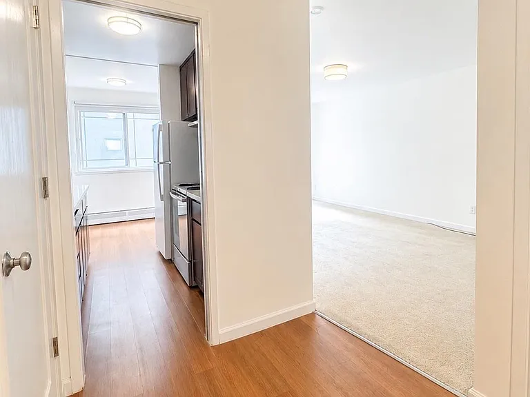 1511 Gough St #306 — Photo 4